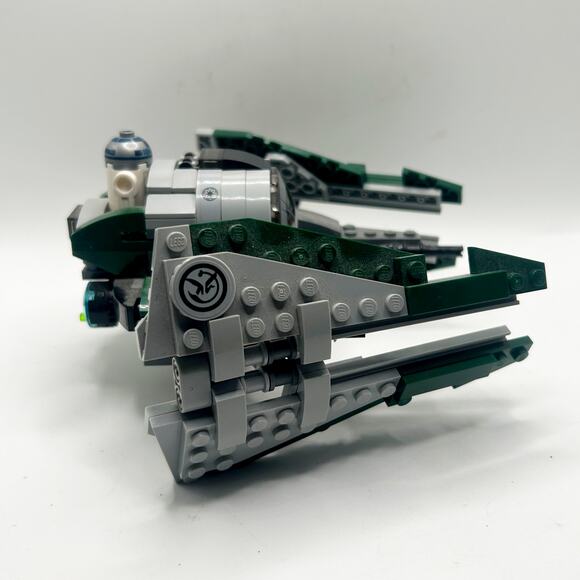 LEGO STAR WARS: Yoda's Jedi Starfighter (75168) 100% Complete Ex Cond - Picture 3 of 9